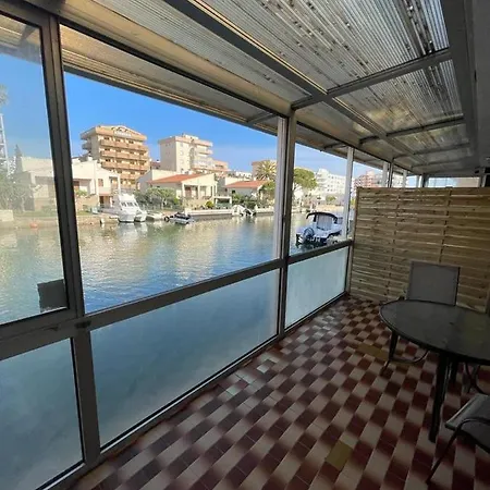Limit Rent Costabrava Apartment Roses