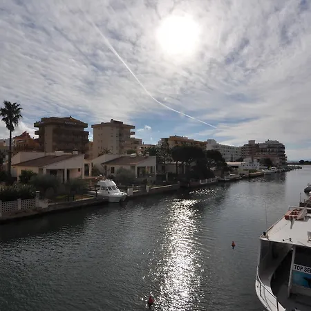 Apartment Limit Rent Costabrava *