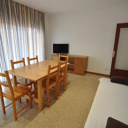 Limit Rent Costabrava Apartment Roses